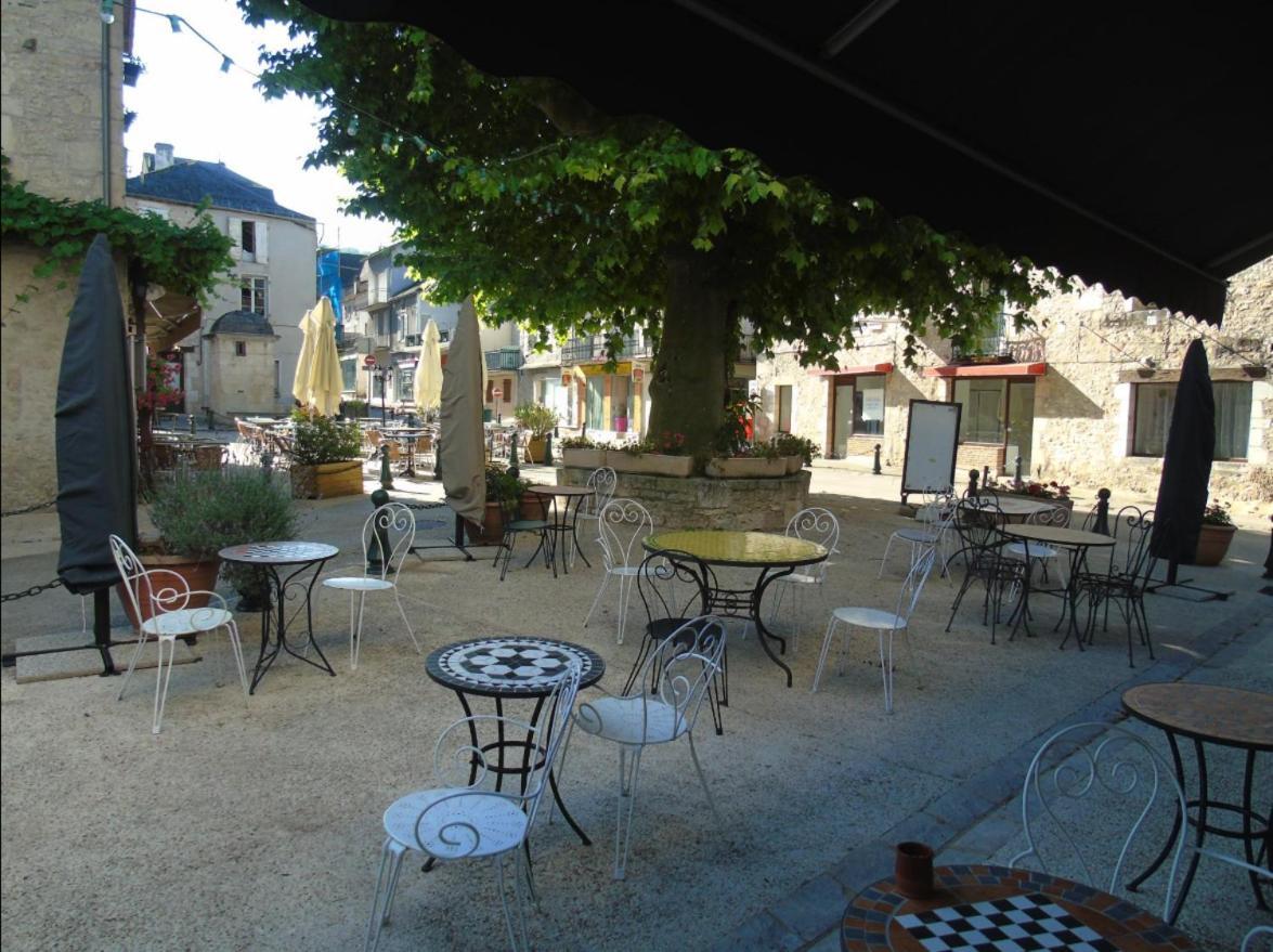 سويلاك Auberge Du Puits المظهر الخارجي الصورة
